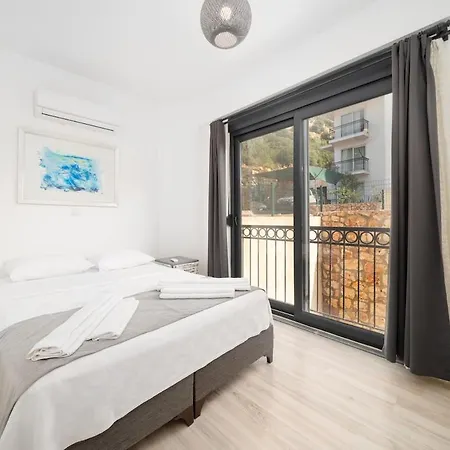 My House In * Каш